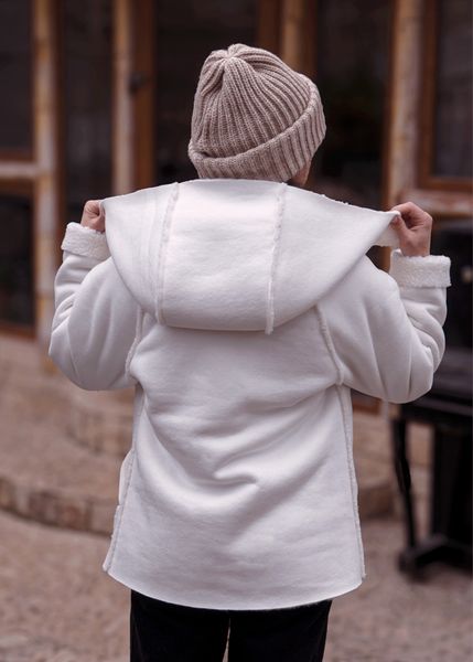 Жіноча дублянка з капюшоном біла S-M. A20033011 фото